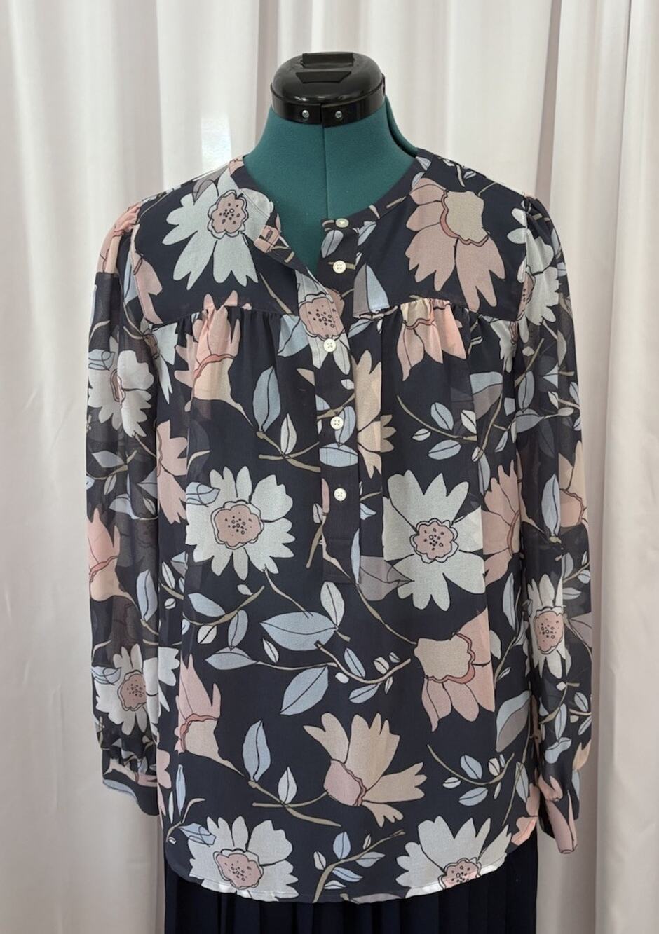 Ann Taylor Loft Women's Long Sleeve Button Blouse Blue Pink Floral Sz XS